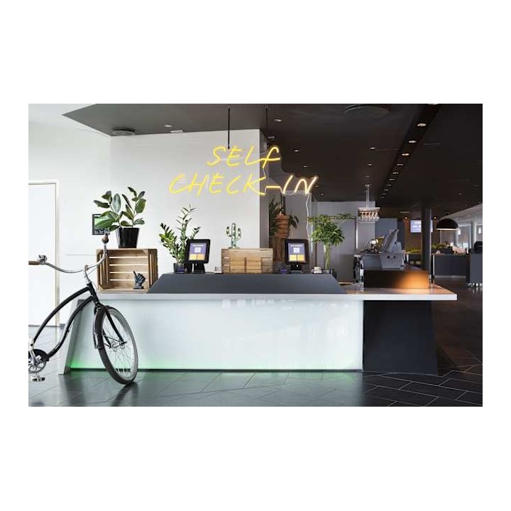 Comfort Hotel RunWay