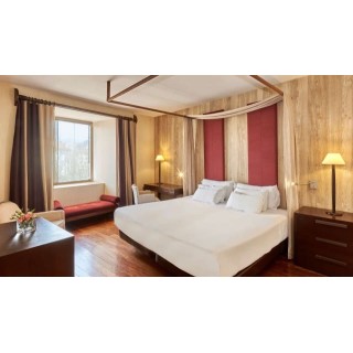 NH Collection Palacio de Burgos